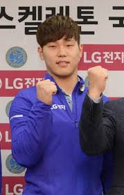 평창올림픽, 스켈레톤, 윤성빈, 금메달, 대한민국 최초, 아시아 최초, 썰매 황제, 스케레톤. Bestand Lgì „ìž ìŠ¤ì¼ˆë ˆí†¤ êµ­ê°€ëŒ€í'œíŒ€ ê³µì‹ í›„ì› ìœ¤ì„±ë¹ˆ Jpg Wikipedia