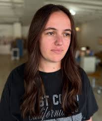 Long Layers & Light Fringe for the Newlywed 🤍