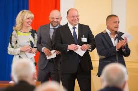We did not find results for: Zakulisie Z VoÄ¾by Sefa Rtvs Odhalene Mika Konci Chysta Sa Vsak VeÄ¾ke Prekvapenie Topky Sk