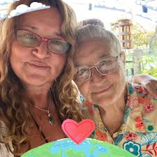 Tonight's poster for @40wattathens in Athens, GA designed by Rob Jones and  printed by DL Screenprinting. @dlscreenprinting