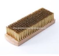 Escova de limpeza fina com cabo de madeira, fio de aço inoxidável e latão  para metal, churrasco e grelhadores. Fornecedor OEM da China