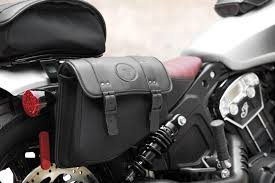Every bike doesn't have to be practical; Indian Scout Bobber Zubehor 2018