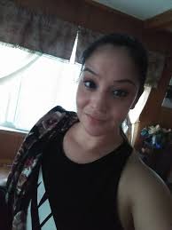 Same cut off hoodie as yesterday, new body suit