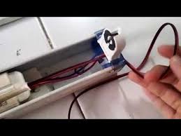 Cara menguabah kelistrikan lampu ini cukup mudah dan sangat sederhana, anda hanya perlu mengganti sumber arus listrik positif lampu besar yang tadinya dari. Cara Memasang Lampu Neon Tl 20 Watt Youtube