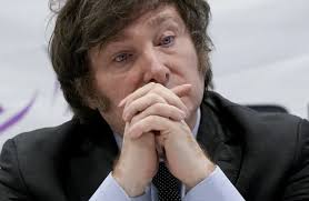 Milei dijo que si el Congreso no le aprueba el decretazo llamará a un  plebiscito