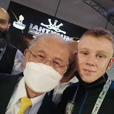 Finlay and Fergus Smith (@smith_brothersbadco) • Instagram photos and videos