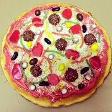Making your own birthday cake has never been easier thanks to our collection of simple, yet impressive birthday cake recipes. Baking Pizza Birthday Cake