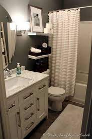 32 Inspiring Small Bathroom Design Ideas That Create A Special Attraction For Your Pleasure Goodnewsarchitecture Small Bathroom Decor Bathroom Decor Small Bathroom