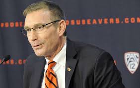 Tech hires Stansbury, who's both an alum and a football man