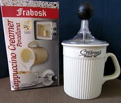 Come fare il cappuccino a casa: Uno Stantuffo Per Montare Il Latte A Casa Il Frabosk Creamer