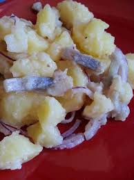 Le aringhe affumicate nelle ricette che vi abbiamo proposto danno il meglio del loro sapore, provare per credere! Insalata Di Patate E Aringa Affumicata Insalata Di Patate Ricette Idee Alimentari