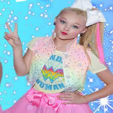 Joelle joanie jojo siwa, better known as jojo siwa or jojo with the big bow, is an american dancer, singer, actress stream tracks and playlists from jojo siwa on your desktop or mobile device. Its Jojo Siwa Youtube Statistik Kanalanalyse Hypeauditor Youtube Tiktok Instagram Ki Analyse