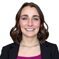 Laura Hamann's Instagram, Twitter & Facebook