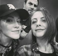 Willa Holland Brasil