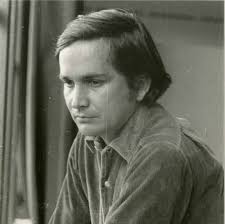 El poeta chileno Omar Lara (1941-2021). 🇨🇱 Lee sus poemas aquí:  https://circulodepoesia.com/2018/10/poesia-panhispanica-no-2-omar-lara/  🇨🇱 #poetry #poesia #poesía #poesiaenespañol #poesíaenespañol #poemadeldía  #poemadeldia #niundíasinpoesía ...