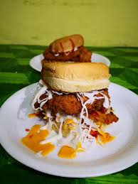 Aplikasi resep membuat burger / ini menyediakan berbagai resep membuat burger dengan beraneka macam rasa dan kreasi hidangan yang sedap dengan penjelasan yang mudah di pahami dan di praktekkan. Familia Western Home Facebook
