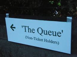 Si tu manges tes tartines aux toilettes,ne t'étonne pas d'avoir du pain sur la planche.!proverbe d'artisan belge. L Art De La Queue A L Anglaise