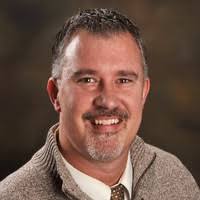 200+ profilů „Petkoff“