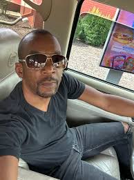 The only time a man believes you out here ignoring men is when it happens  to them🥴 and a soon as they get you bam you talking to the whole world🤣🤡