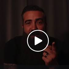 Jo Black het hierdie video gemaak waar hy die storie vertel agter die  liedjie “Een klein klippie”.