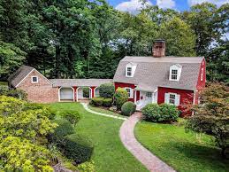When designing small spaces, it's important to use all of the available space as efficiently as possible. An Architect Specializing In Small House Design Built A 1930s Charmer In Westchester County Brownstoner