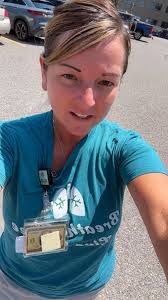 What a beautiful day to walk👣🌞