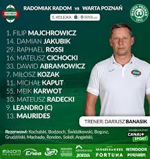 Menu zawiera szczegółowe zestawienie danego klubu, które pokazuje wiek, narodowość, okres trwania umowy i wartość rynkową każdego zawodnika. K Y7mfubjwbn M