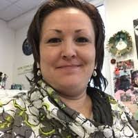 Bernadette Otto's Instagram, Twitter & Facebook