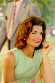 4.4 out of 5 stars 36. Jackie O S Anwesen Auf Martha S Vineyard Steht Zum Verkauf Vogue Germany