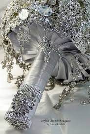 Get it as soon as mon, jun 7. 20 Chic Brooch Wedding Bouquets With Diy Tutorial Deer Pearl Flowers
