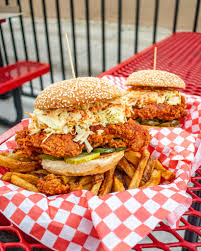 Matty'S Hot Chicken - Closed - Updated June 2024 - 49 Photos & 31 Reviews -  38 W Victoria St, Santa Barbara, California - Pop-Up Restaurants -  Restaurant Reviews - Phone Number - Menu - Yelp