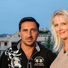 Das perfekte Promi-Dinner: Steffi und Roland Bartsch vermieten Strandbuggys  auf Mallorca