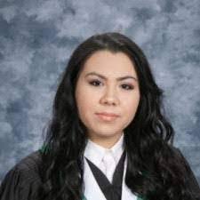 Andrea Ezpeleta's Instagram, Twitter & Facebook