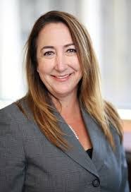 Christine Pando's Instagram, Twitter & Facebook