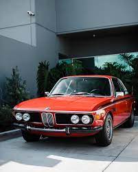 Straight Six Under Bonnet And Bodywork Built By Karmann The Engine M30 Is A Sohc Straight Six Petrol Engine Which Was Produced From 19 Bmw Bmw Vintage Bmw E9