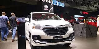 Jika kita mengintip bagian kabin mobil, anda akan merasakan tingkat dan jika dilihat dari performa mesinnya, toyota grand new avanza menggunakan mesin baru dari seri nr, sehingga memiliki pengaruh dan perubahan yang cukup signifikan untuk mobil ini. 9 Harga Mobil Toyota Avanza Seri 2004 2018 Kredit Dan Bekas Terbaru November 2020 Otosia Com