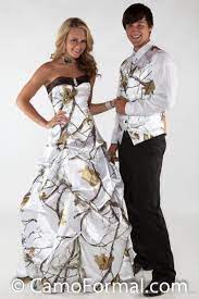 Discount Camo Wedding Dresses Winterwhite Sweetheart Ball Gowns Bridal Gowns White Snow Realtree Camouflage Wedding Gowns With Detachable Long Train Wedding Dre Camo Prom Dresses Camo Wedding Dresses Camo Wedding Dress