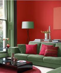 Rouge Et Vert D Eau Green Room Decor Living Room Green Living Room Red