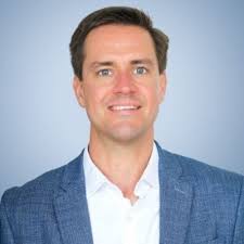 Which first 10 seconds of a discovery call hits you more? Matt or Mandy?  Matt: “Hi John. We have 30 minutes scheduled for this meeting. Does that  still work for you? Great.