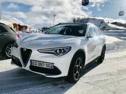 Pourtant ton 4x4 doit te servir à transporter des balles géantes sur sa plateforme arrière sans que ces dernières ne soient expulsées dehors. Reportage 8 Suv Testes Sur Neige Et Sur Glace