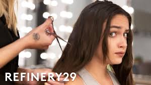 Kylie has full lips and big brown eyes! I Chopped Off 12 Inches Of Hair To Look Like Kylie Jenner Hair Me Out Refinery29 Youtube