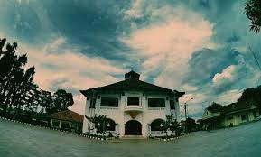 Gedung juang tambun beberapa kali mengalami renovasi, dan kini telah . 10 Foto Gedung Juang 45 Tambun Bekasi Sejarah Misteri Angker Lokasi Alamat Dimana Jejakpiknik Com