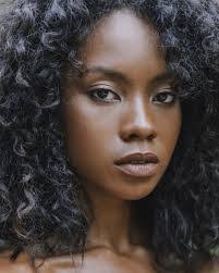 Sasha Olsen's Instagram, Twitter & Facebook