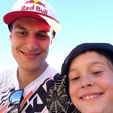 Cameron Whitcomb (cameronwhitcomb)