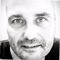 1100+ "Eigner" profiles