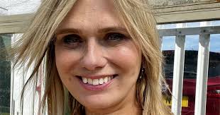 Elen's inspiring battle against terminal cancer continues 💪 Read More 👇  #cancerawareness #inspiration #wales