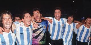 1993 copa américa — tournament details host country ecuador dates june 15 july 4 teams 12 (from 2 confederations) … copa américa 1987 squads — these are the squads for the countries that played in the 1987 copa américa held in argentina. A 25 Anos De La Ultima Vuelta