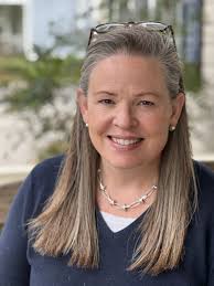 Tune in for an episode of #OffstageWithDWP with Amy Lee and Andy Bernstein  of HeadCount as they discuss what inspired Amy to get involved in voter  initiatives, the latest & greatest with