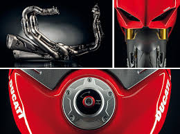 Accessori Ducati per la Panigale V4 - CuoreDesmo