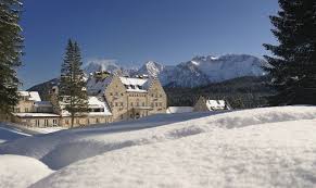 Das Wellnesshotel In Bayern Garmisch Deutschland Erleben Sie Einen Natururlaub Im Idyllischen Bergtal Am Fuss Wellnesshotel Bayern Skigebiete Wellnessurlaub